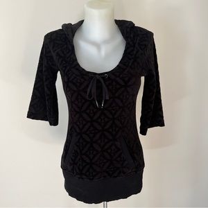 Lululemon Velvet Burnout Logo Hooded Shirt Top 3/4 Sleeve Drawstring Black Sz S